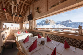 Отель Rifugio Salei  Канацеи
